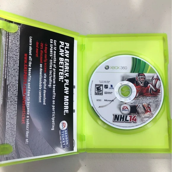 NHL 14 XBOX 360 Video Game, EA Sports. Used, Good Condition. - Picture 3 of 3